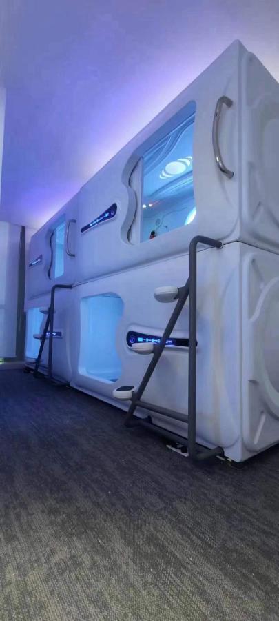 Capsulas Descanso Terminal 보고타 외부 사진